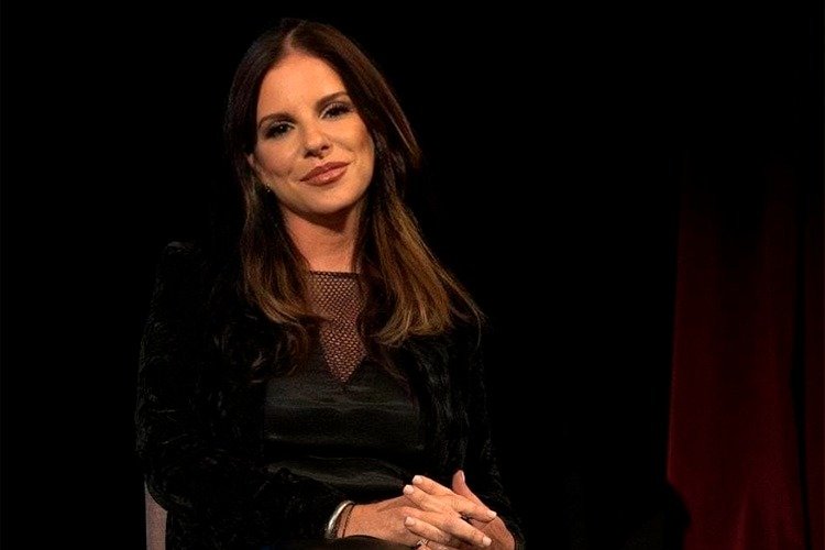 Lorena Pronsky, psicología, escritura y el compromiso afectivo cuando más se necesita
