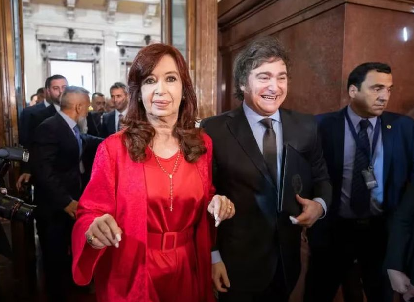 Javier Milei celebró el fallo de la Corte Suprema contra Cristina Kirchner