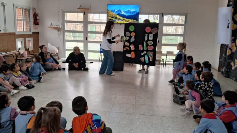 Implementan un programa de compostaje en un Jardín de Ensenada