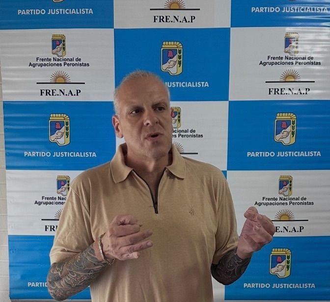 Puella: “El peronismo debe priorizar al pueblo y acompañar a Kicillof”