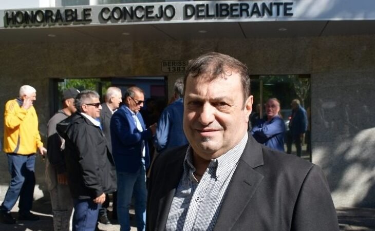 La UCR Avellaneda cerró con lista de unidad y ratificó a Daniel Carro como presidente