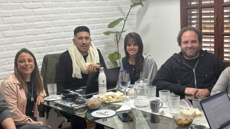 Cielo Transporte y TechSed impulsan una alianza estratégica para innovar en movilidad corporativa y logística inteligente