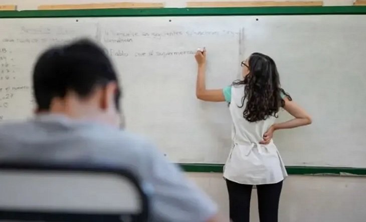 Aumento a docentes bonaerenses: cuánto cobrarán en julio y agosto de 2026