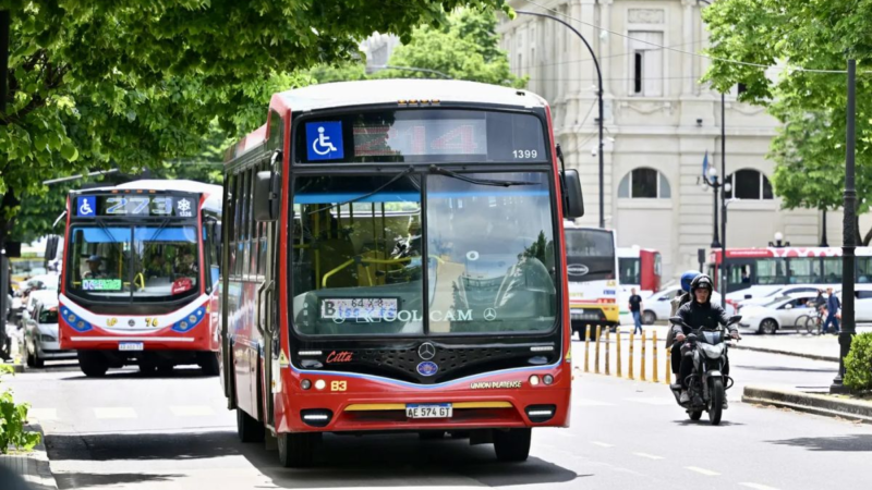 Kicillof terminó el acuerdo con Nación por los subsidios del transporte: qué cambia en el AMBA